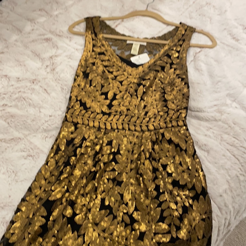 Sequined Leaf Patterned Dress